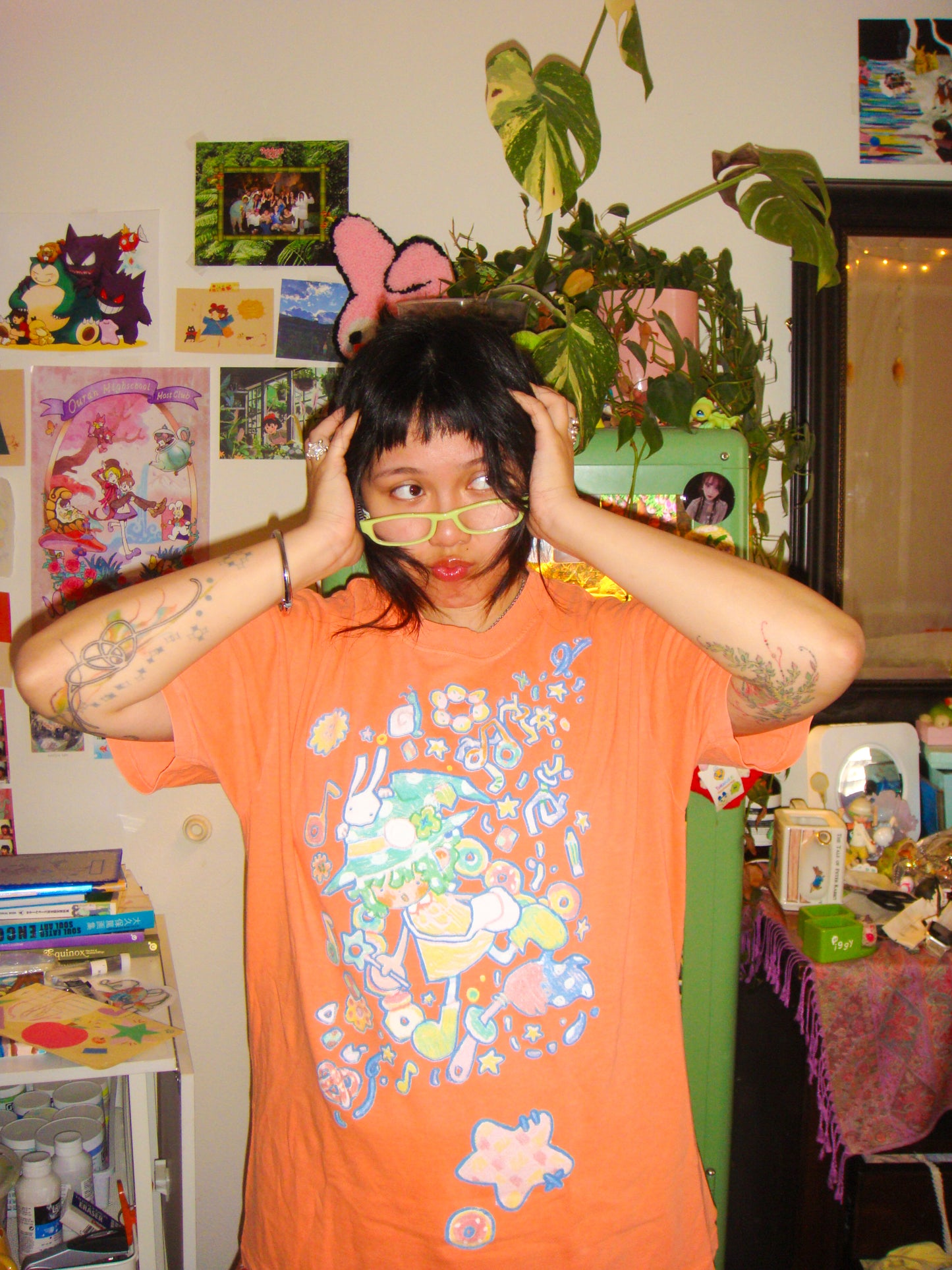 donut witch tee
