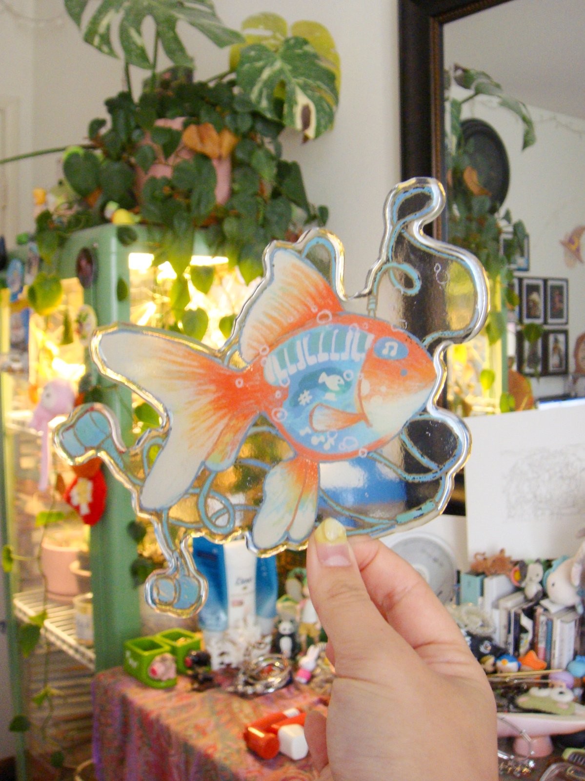 goldfish resin sticker