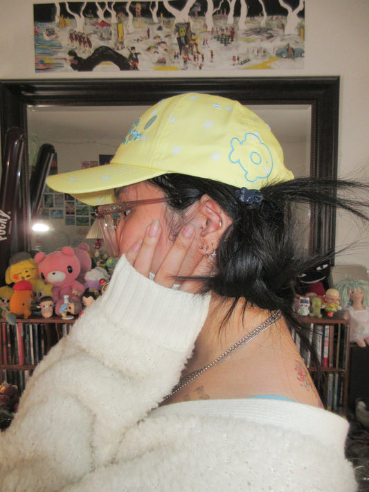 yellow star cap