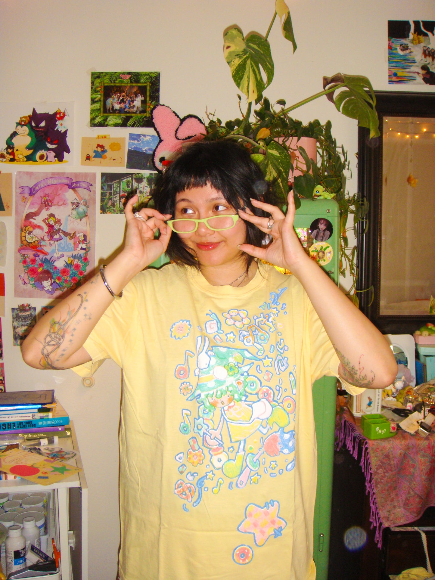 donut witch tee