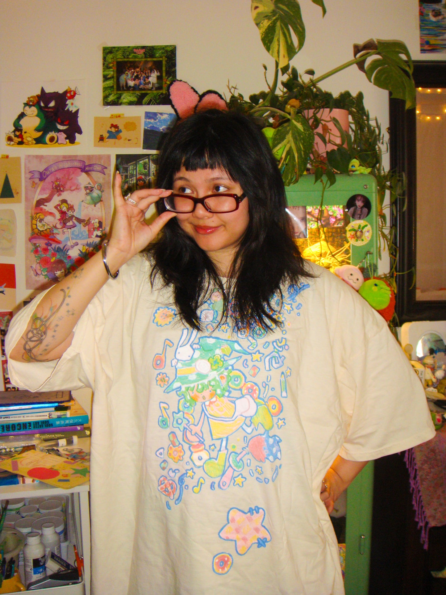donut witch tee
